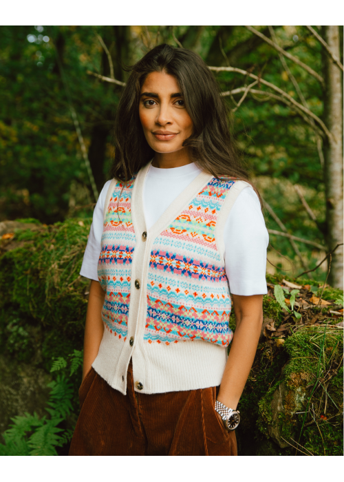 ERIBÉ | Kinross Waistcoat | Mural